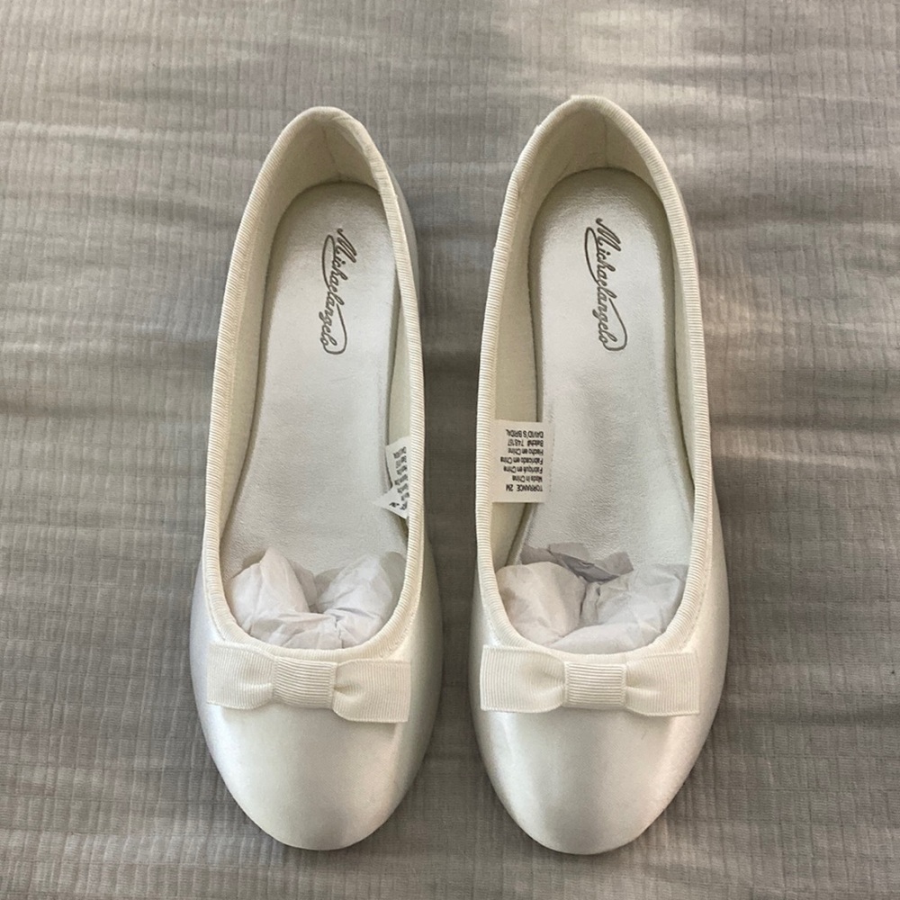 Michaelangelo Ballet Flats size 2